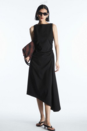 Black COS Asymmetric Gathered Midi Dress | RV10-S5TK