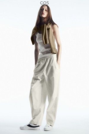 Black COS Elasticated Barrel-Leg Trousers | PV71-Y3IP