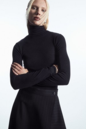 Black COS Merino Wool Turtleneck Top | EX05-D3BY