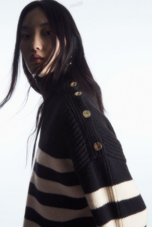 Navy COS Button-Embellished Striped Wool Sweater | OL78-O7PM