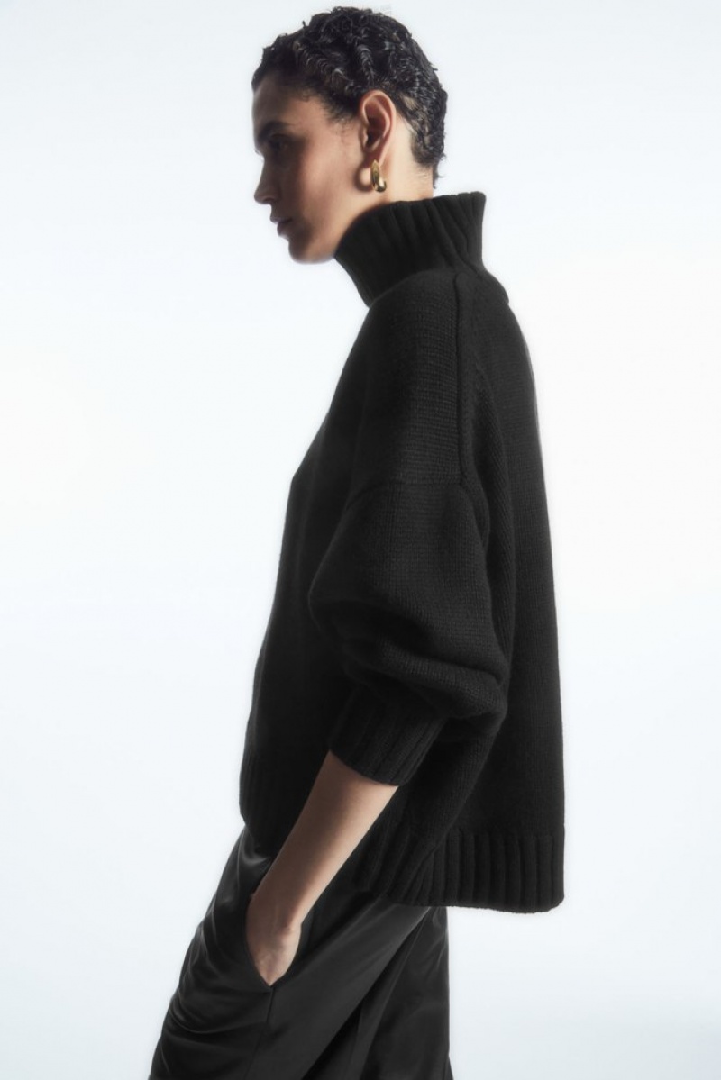 Black COS Chunky Pure Cashmere Turtleneck Sweater | BZ95-N5HA