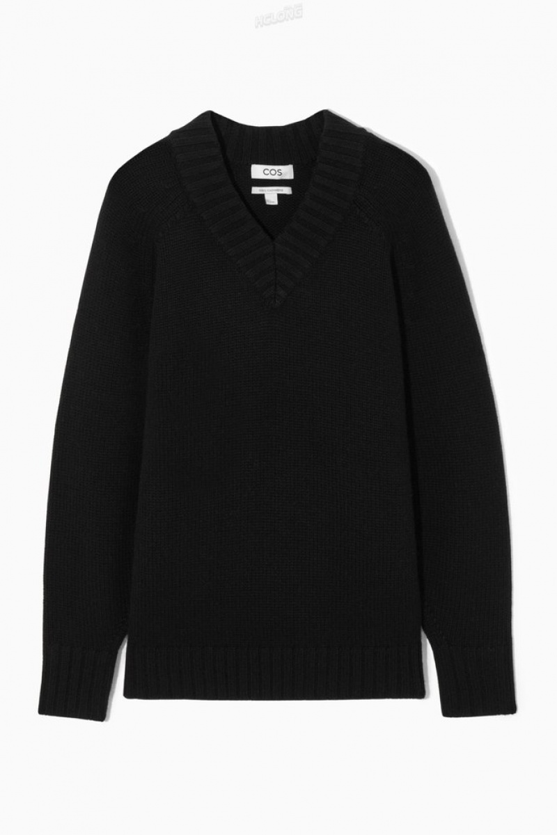 Black COS Chunky Pure Cashmere V-Neck Jumper | LA98-V7HK