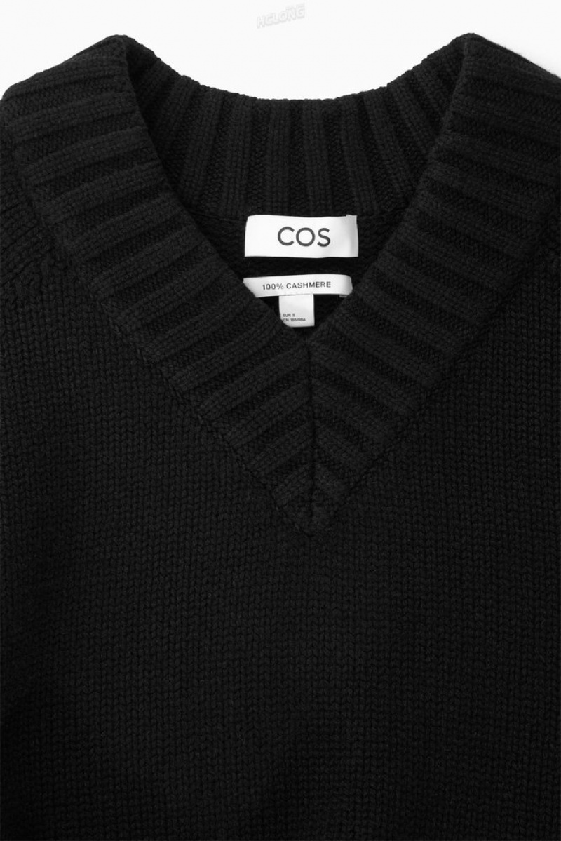 Black COS Chunky Pure Cashmere V-Neck Jumper | LA98-V7HK