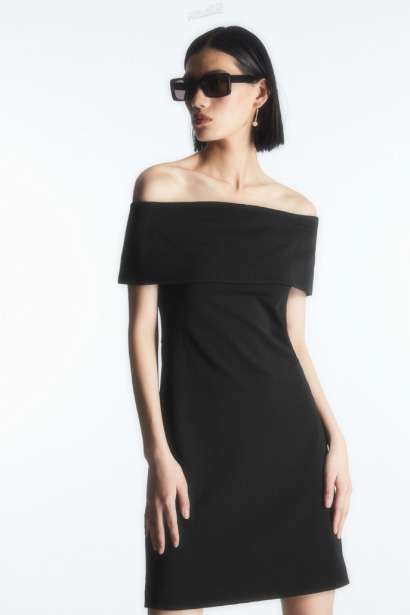 Black COS Off-The-Shoulder Dress | WK05-O5AM