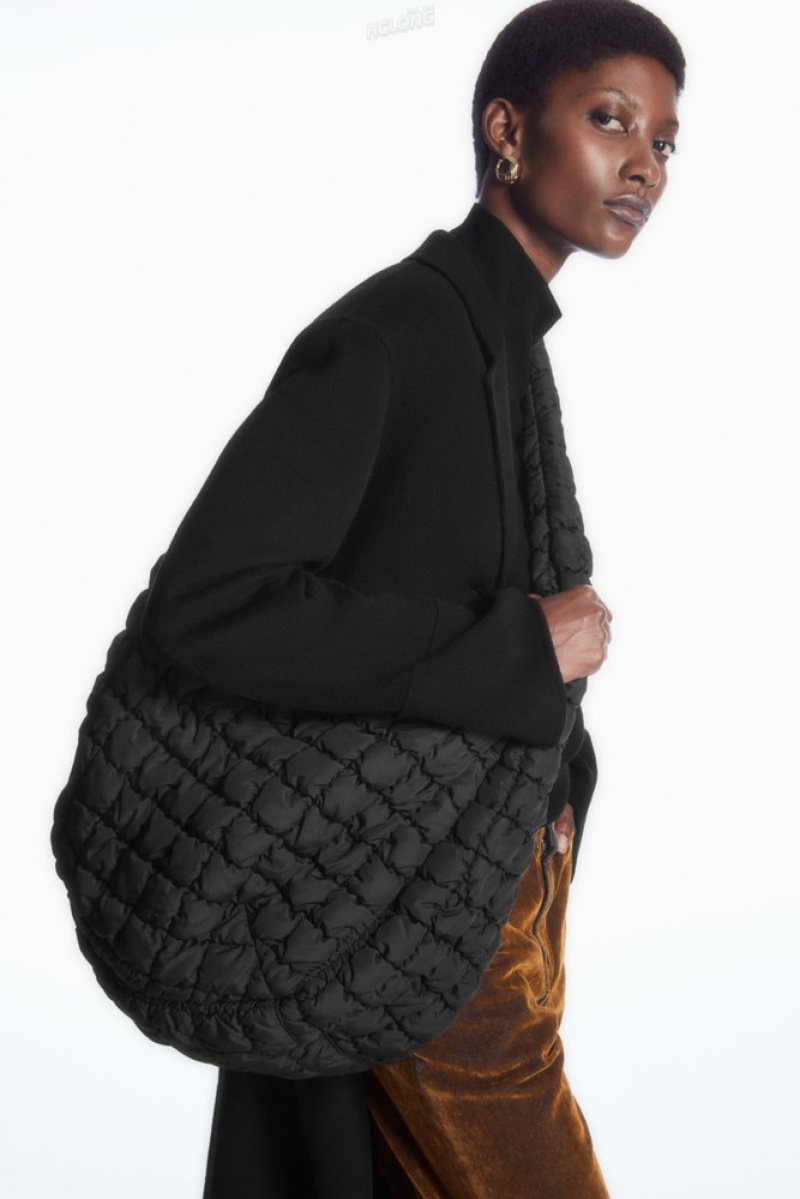 Black COS Oversized Quilted Crossbody | CU22-C1UI