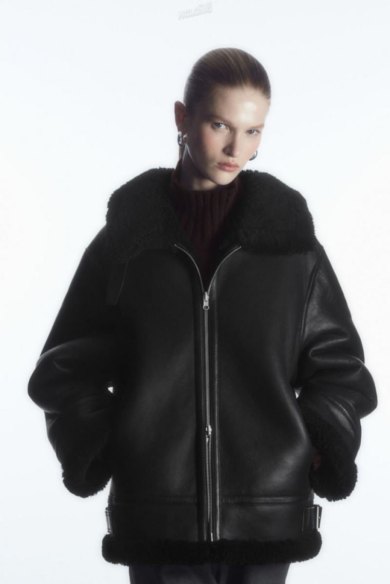 Black COS Oversized Reversible Shearling Jacket | KX41-C3UN