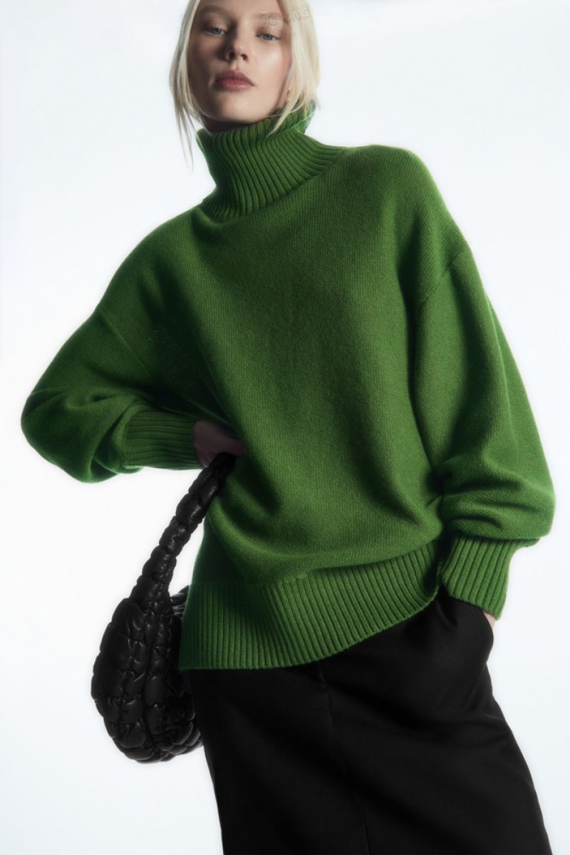 Black COS Oversized Wool Roll-Neck Sweater | LR09-L5OO