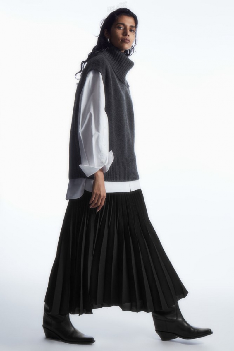 Black COS Pleated Midi Skirt | ER34-R3RI