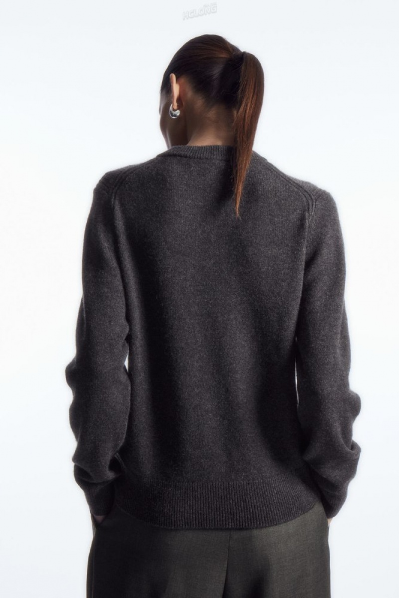 Black COS Pure Cashmere Sweater | LS35-T2MU