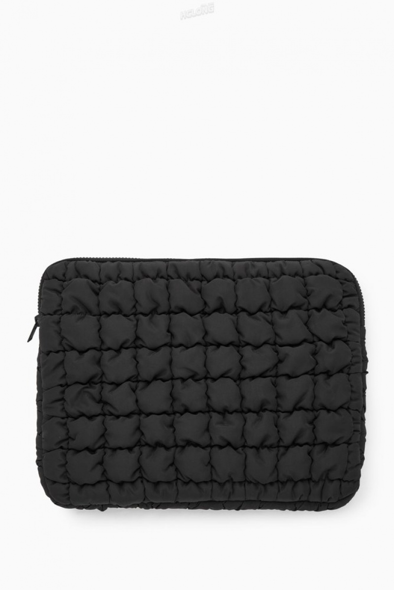 Black COS Quilted Laptop Case | FM16-N0LK