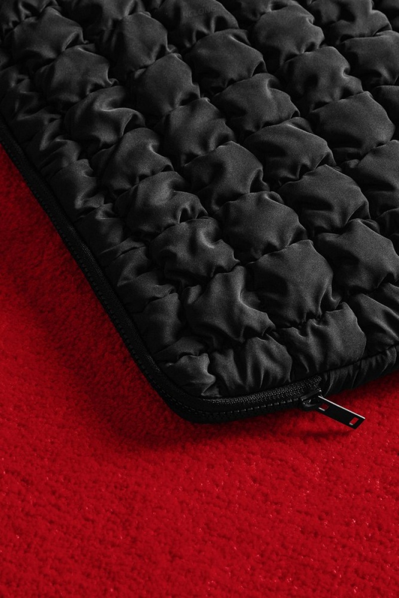 Black COS Quilted Laptop Case | FM16-N0LK