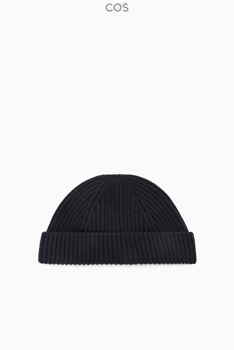 Black COS Short Merino Wool Beanie | MQ37-O3IQ