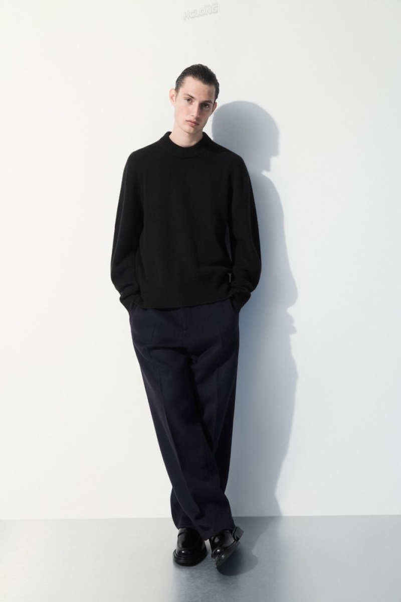 Black COS The Cashmere Crew-Neck Sweater | RN51-K9VB