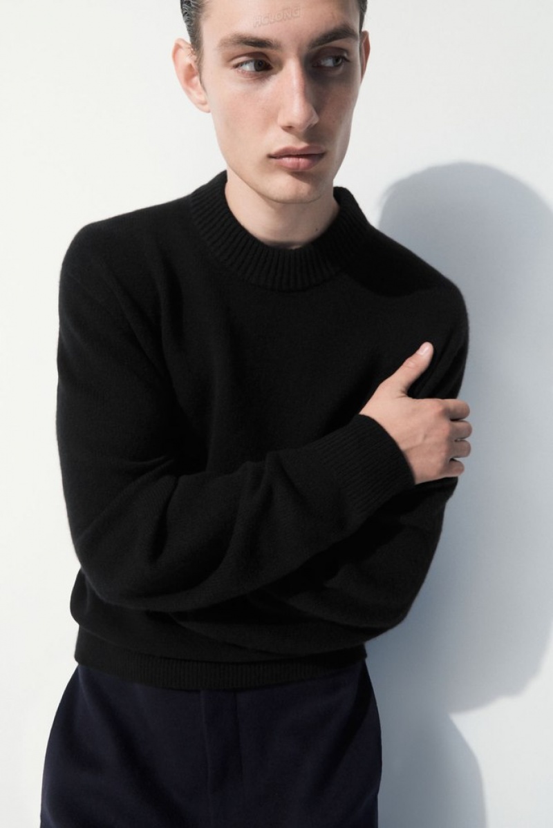 Black COS The Cashmere Crew-Neck Sweater | RN51-K9VB