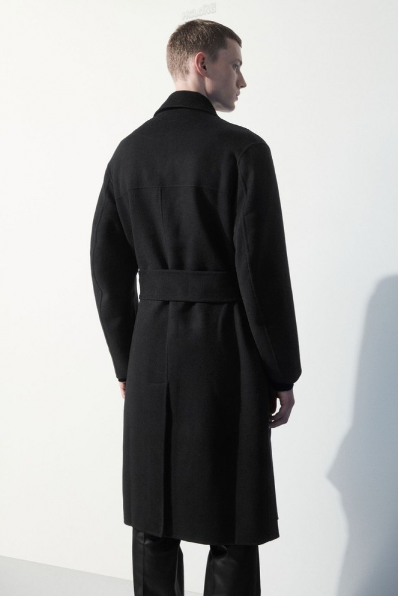 Black COS The Double-Breasted Wool Coat | TX66-U0WE