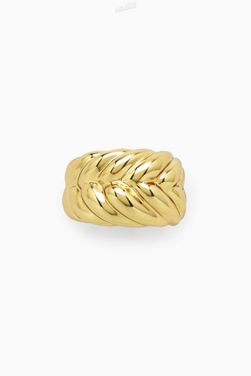 Gold COS Chunky Plait Ring | KD26-L5AR