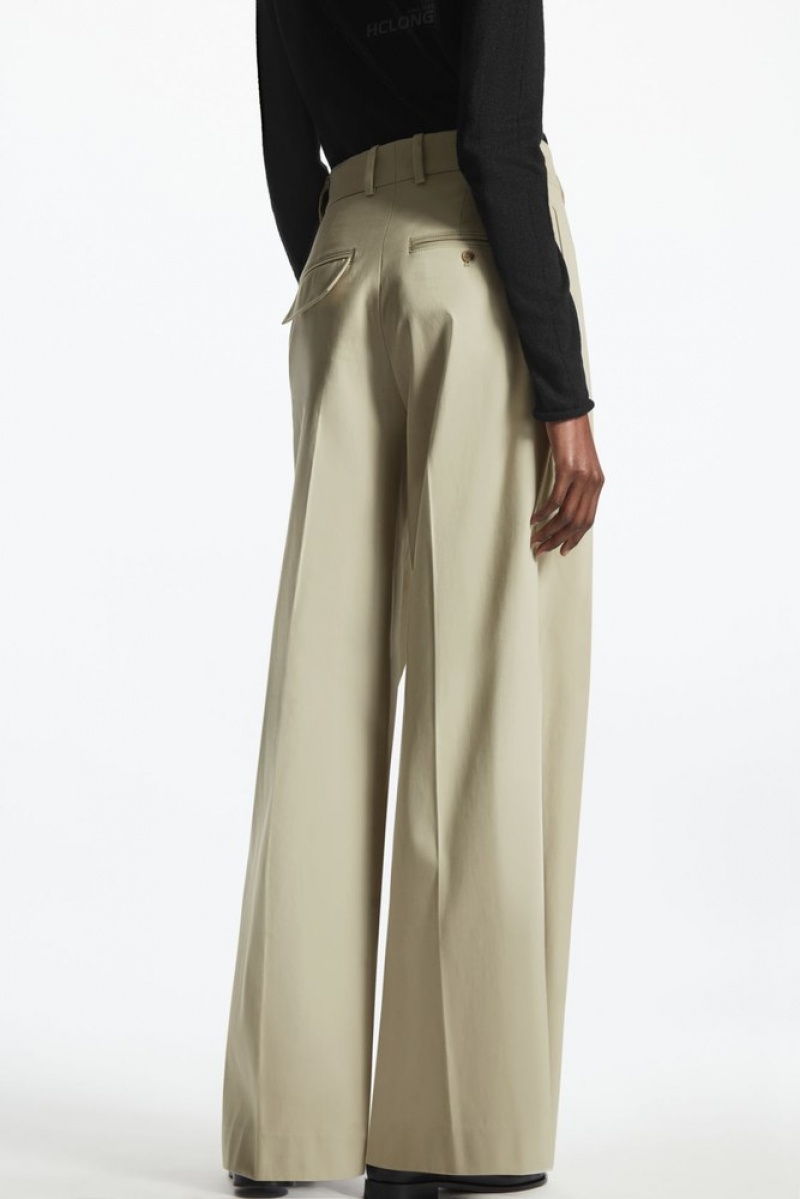 Light Beige COS Pleated Wide-Leg Utility Pants | AZ82-X7QT