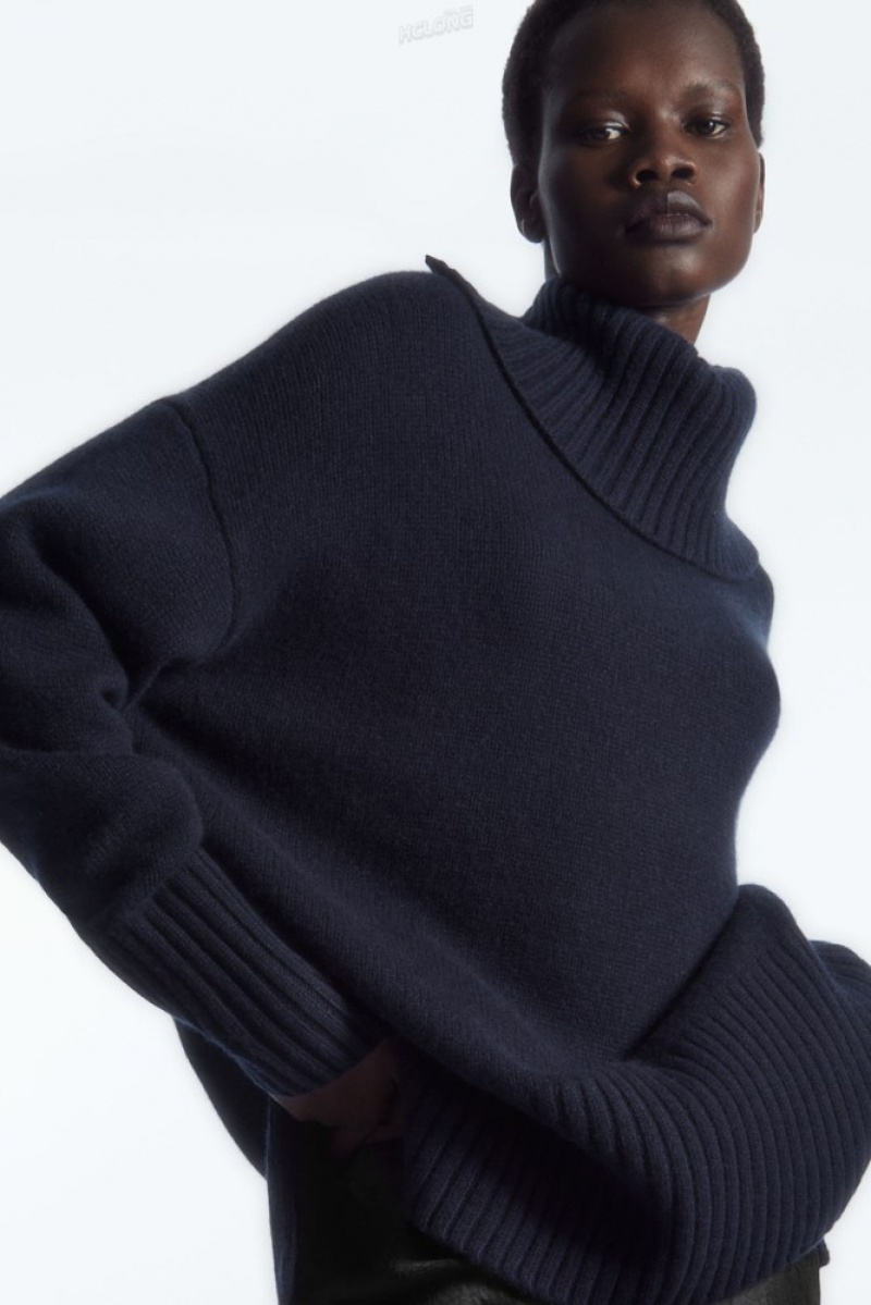 Navy COS Oversized Pure Cashmere Roll-Neck Jumper | KW02-M1NY