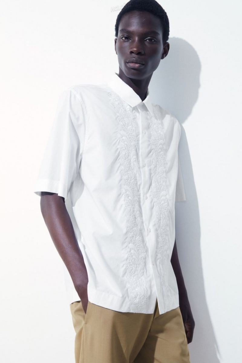 White COS The Embroidered Short-Sleeved Shirt | YL54-U1MI